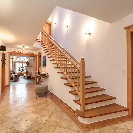 Elegant Near Slopes & Village