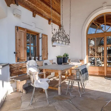 Elegant Near Slopes & Village *